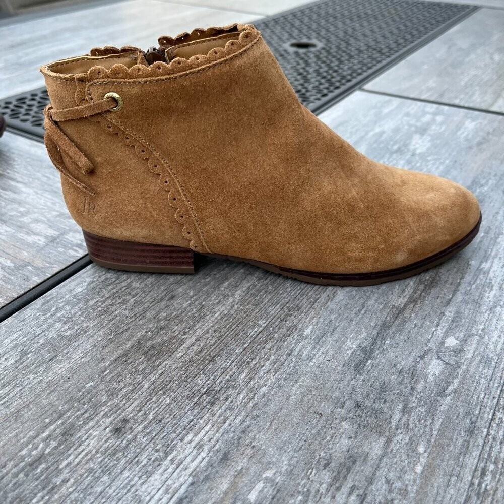Jack Rogers NEW Women's Charlotte Suede Waterproof Ankle Bootie Tan Size 6.5